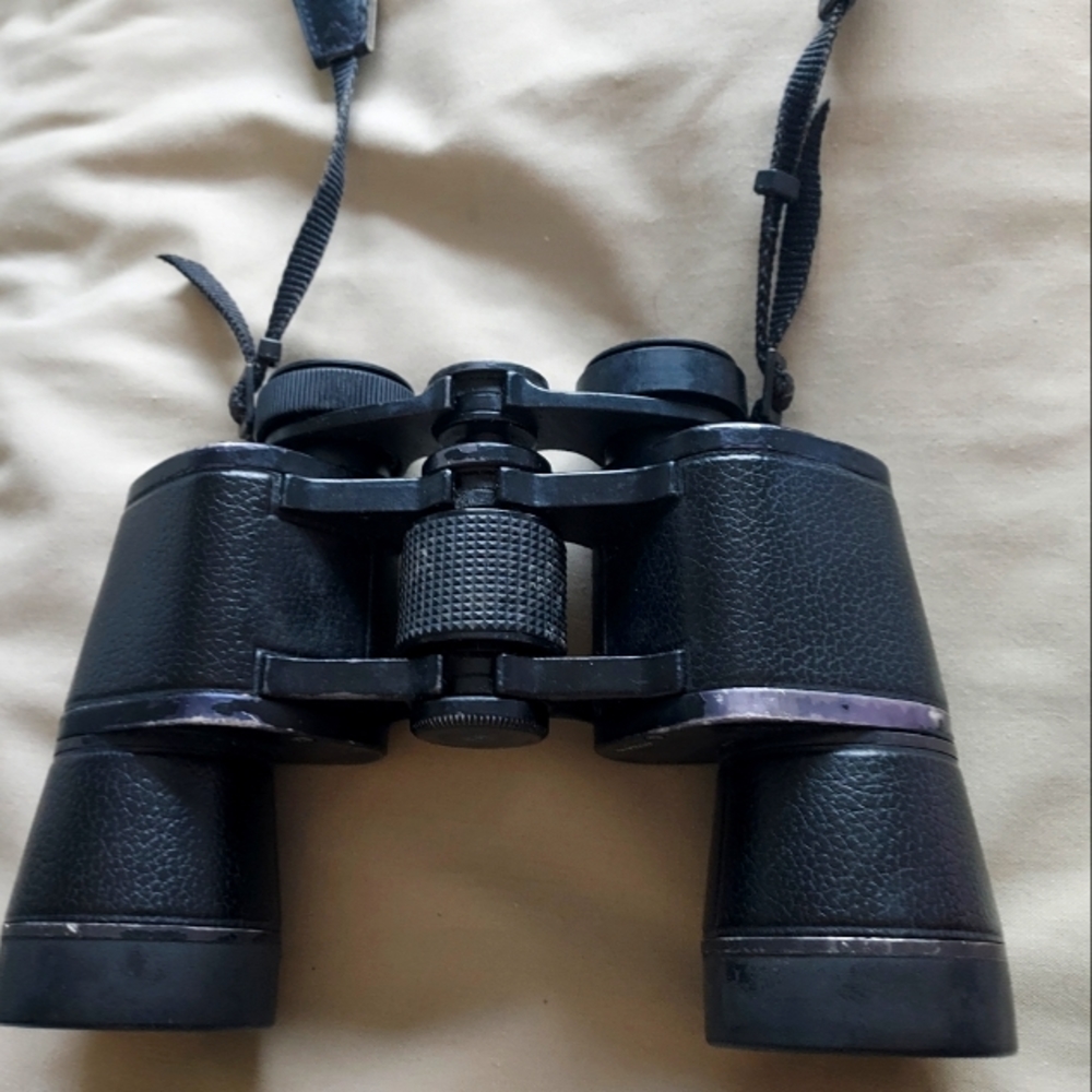 Adlerblick Carton LUX 8x42 Binoculars & Case